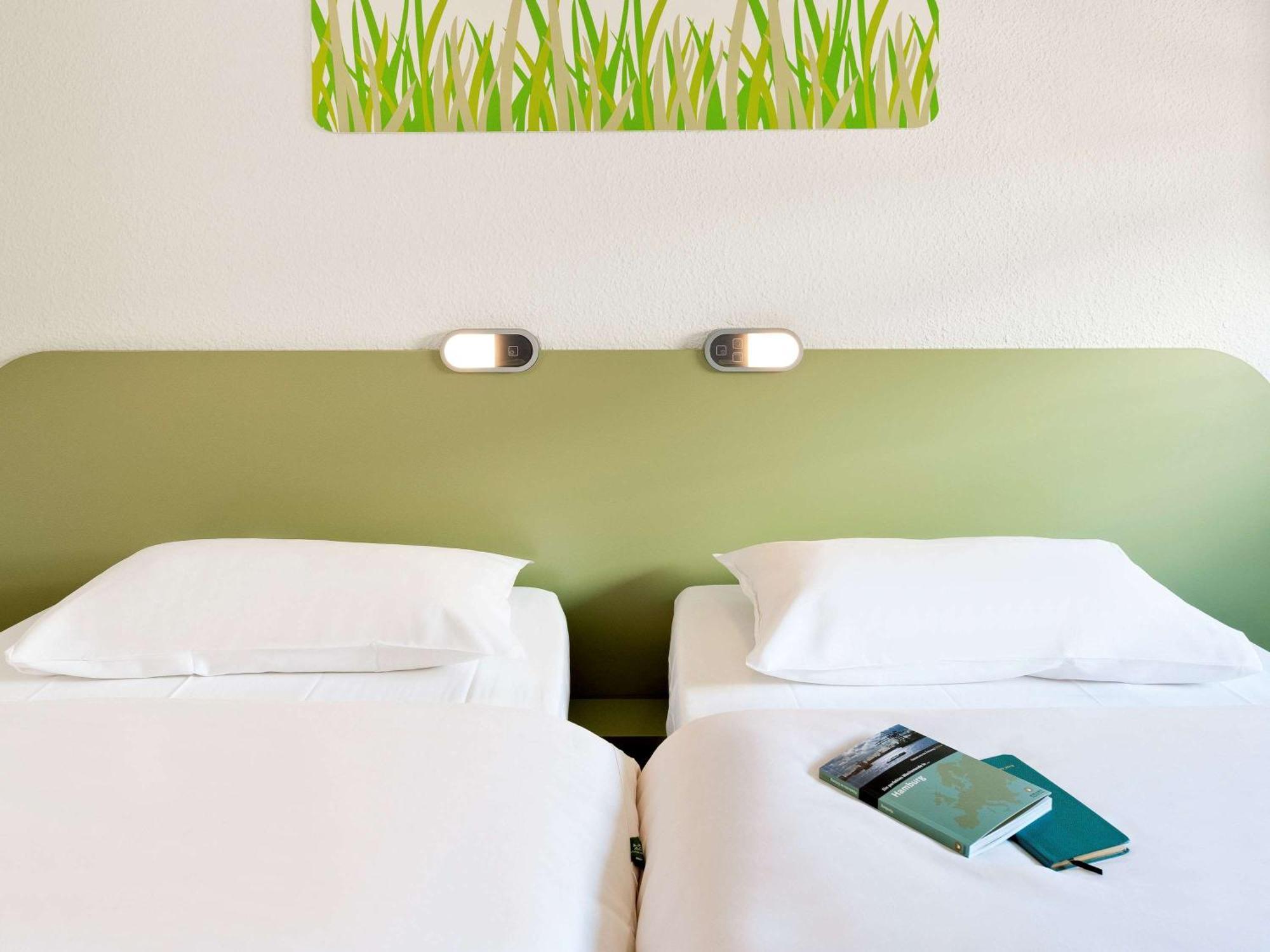 Ibis Budget Montbeliard Luaran gambar